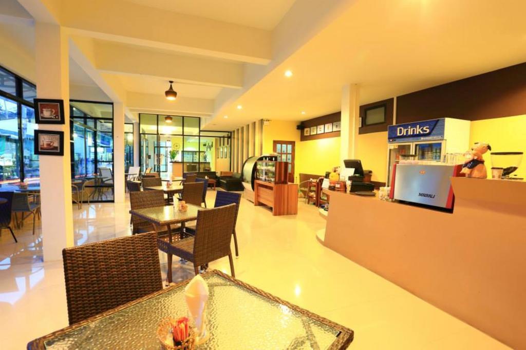 Harmony Bed & Bakery Bed and Breakfast Koh Lipe Exteriör bild