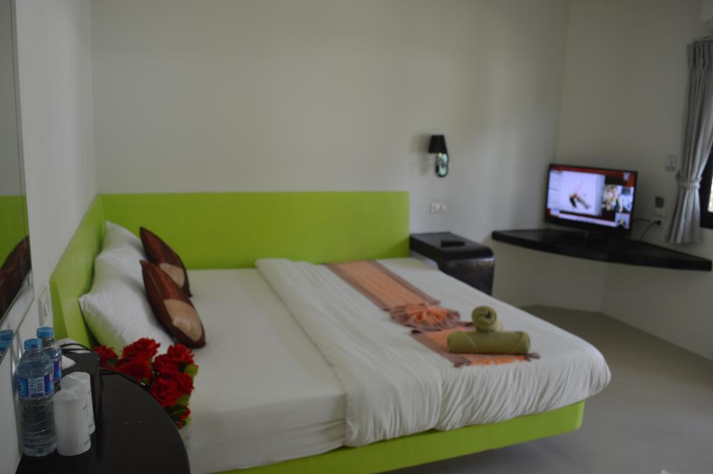 Harmony Bed & Bakery Bed and Breakfast Koh Lipe Rum bild