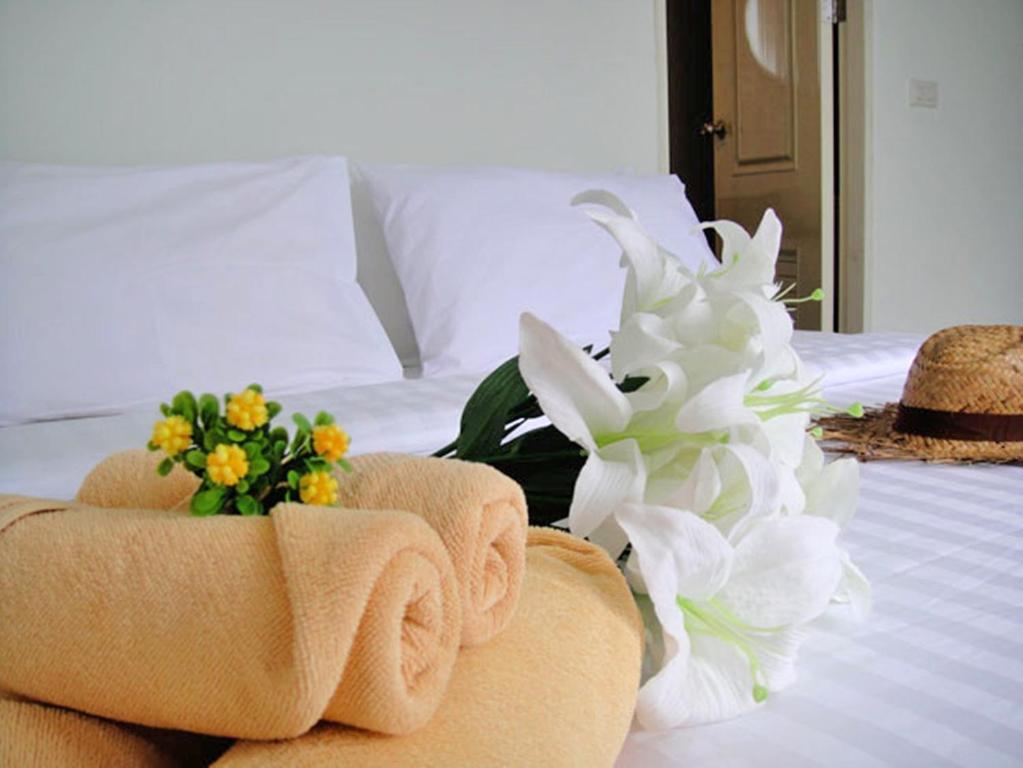 Harmony Bed & Bakery Bed and Breakfast Koh Lipe Rum bild