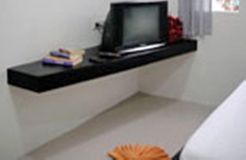 Harmony Bed & Bakery Bed and Breakfast Koh Lipe Exteriör bild